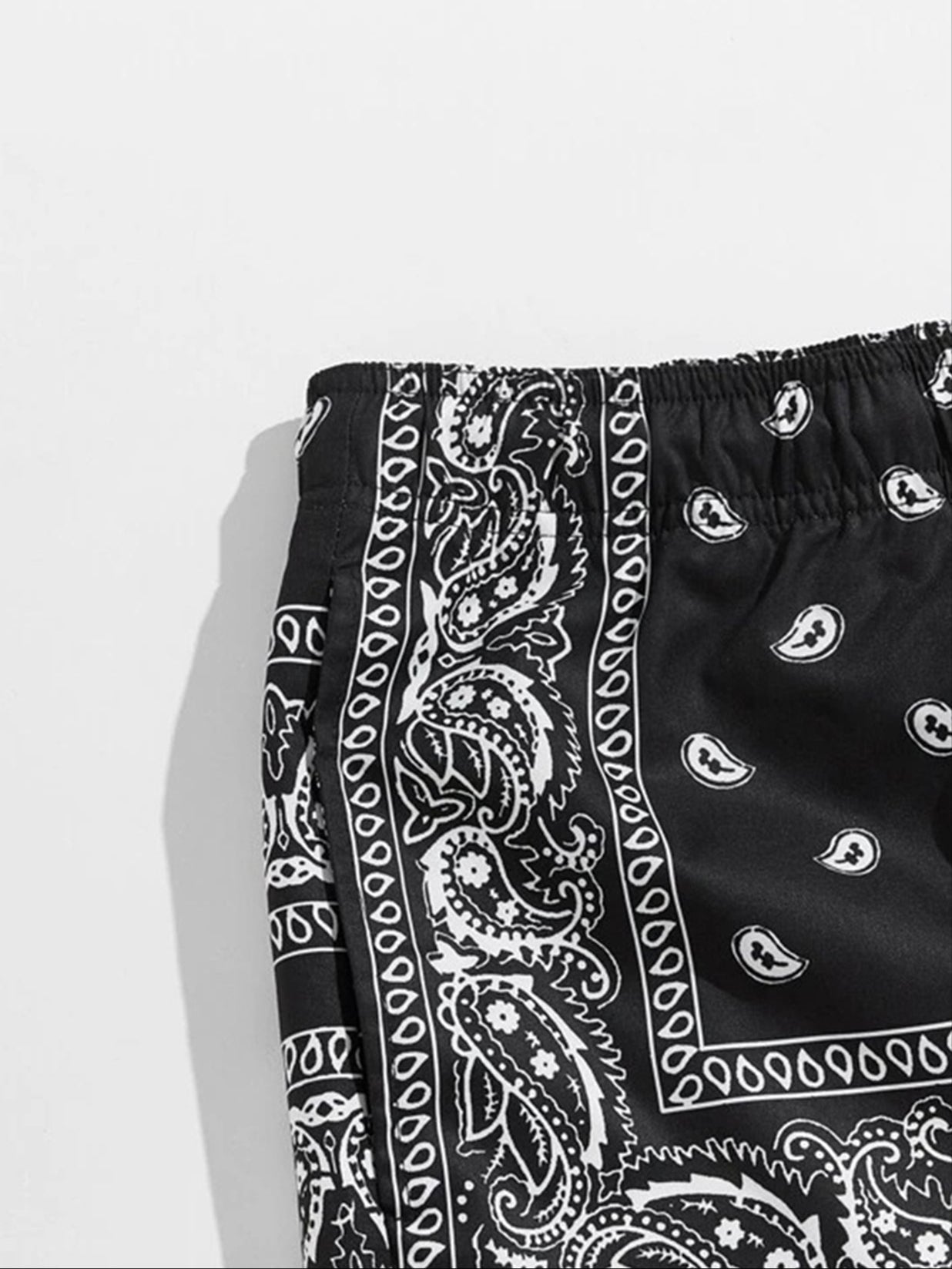 VARENO Blumen Shorts