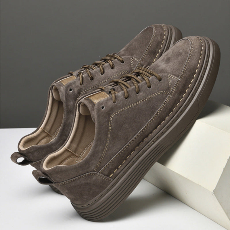 RODNI™ Wildlederschuhe