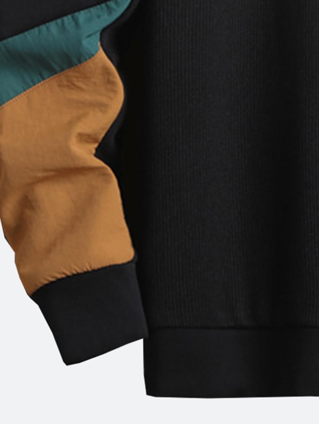Herren-Sweatshirt aus Baumwolle mit Rundhalsausschnitt und Patchwork