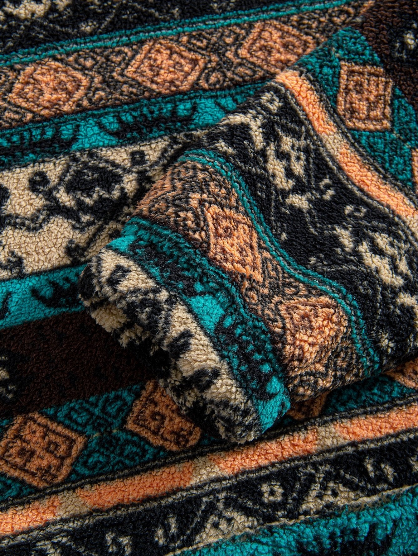 VARENO Teddy-Hoodie mit ethnischem geometrischem Muster