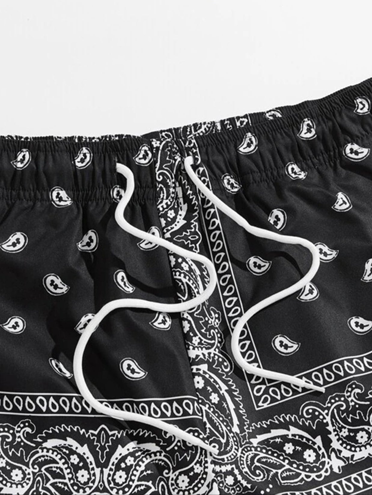 VARENO Blumen Shorts