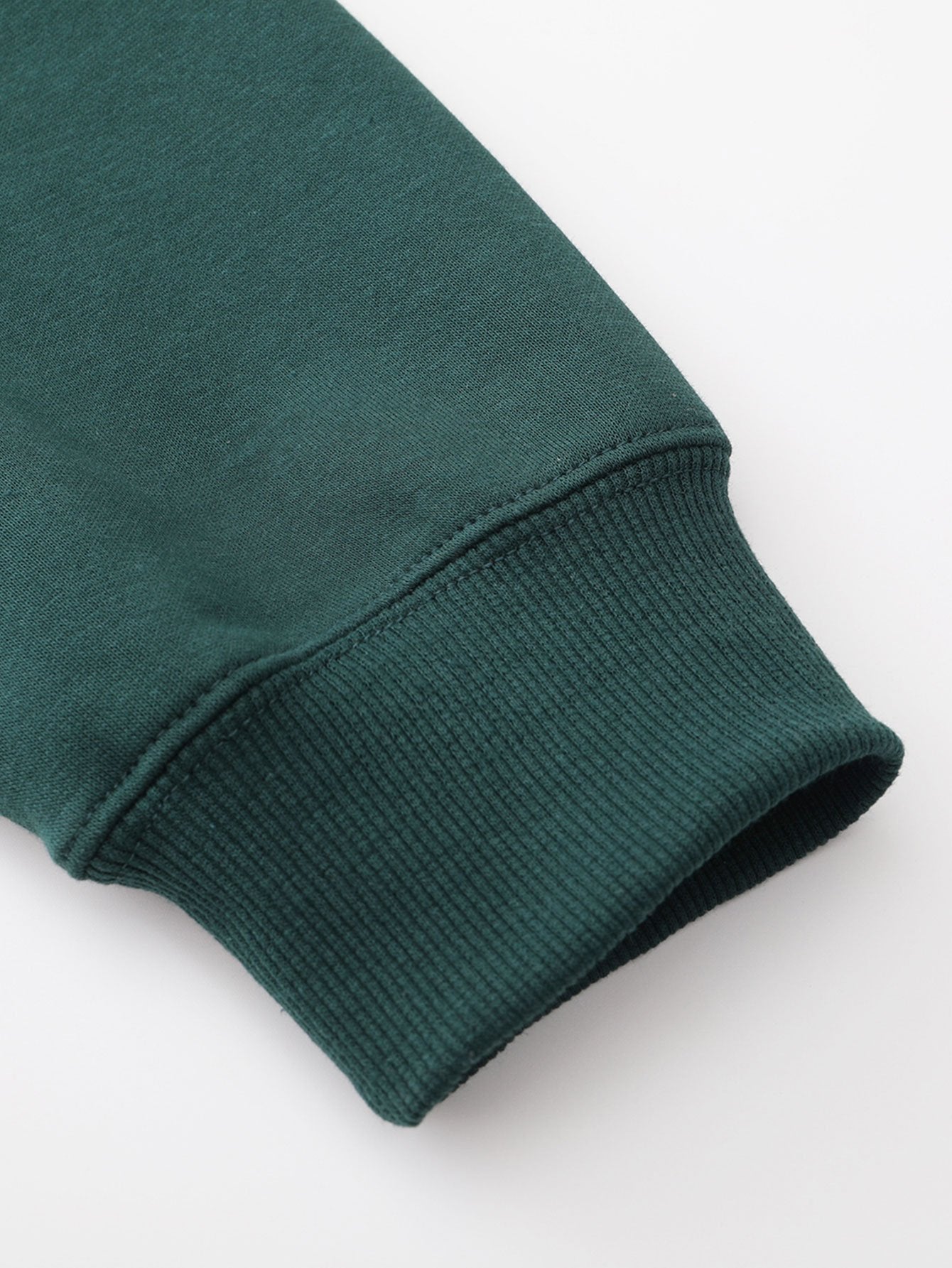 VARENO Sweatshirt mit Farbverlauf und Bärenmotiv